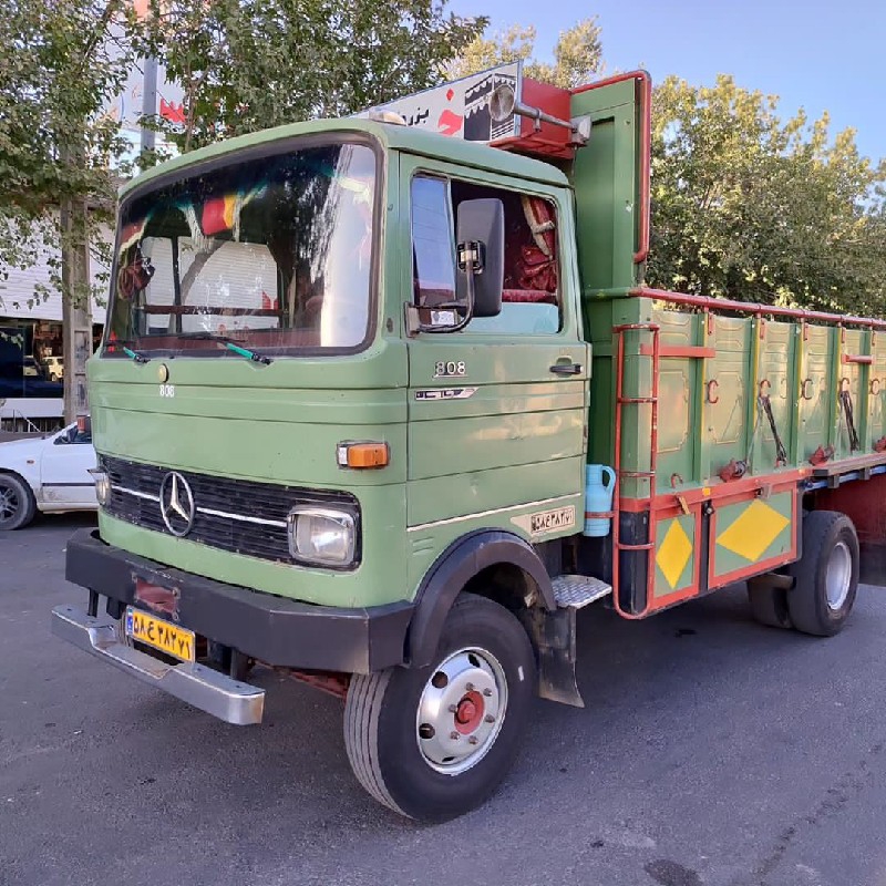 نمایشگاه کامیون تک اصفهان