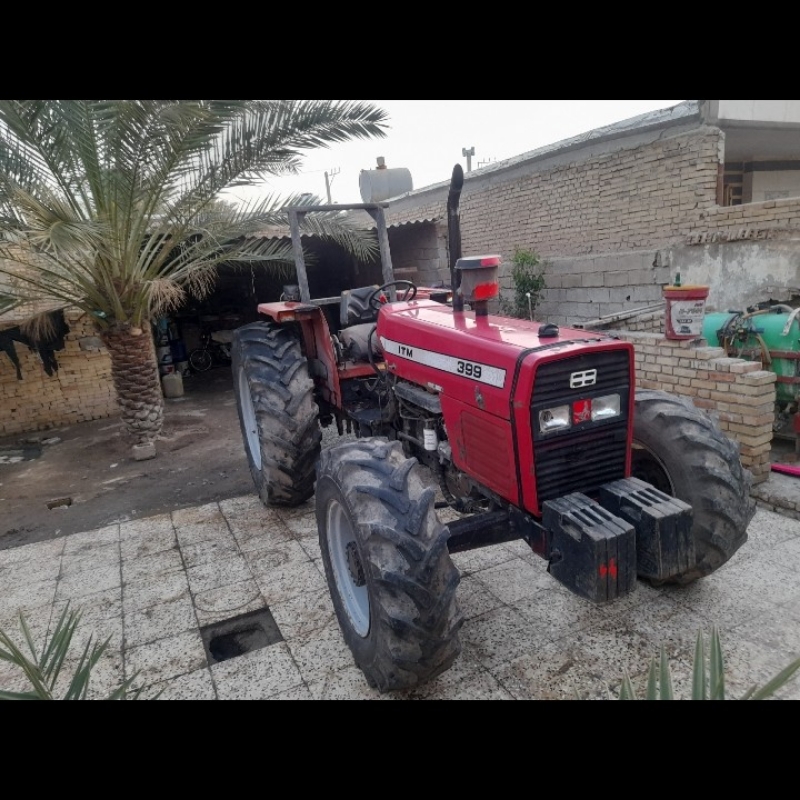 فروش تراکتور مدل ۹۶ با کمپرس عالی و بدون روغن‌سوزی